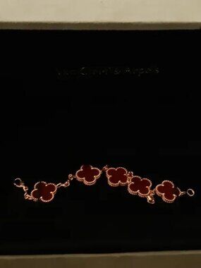 Van Cleef & Arpels bracelet